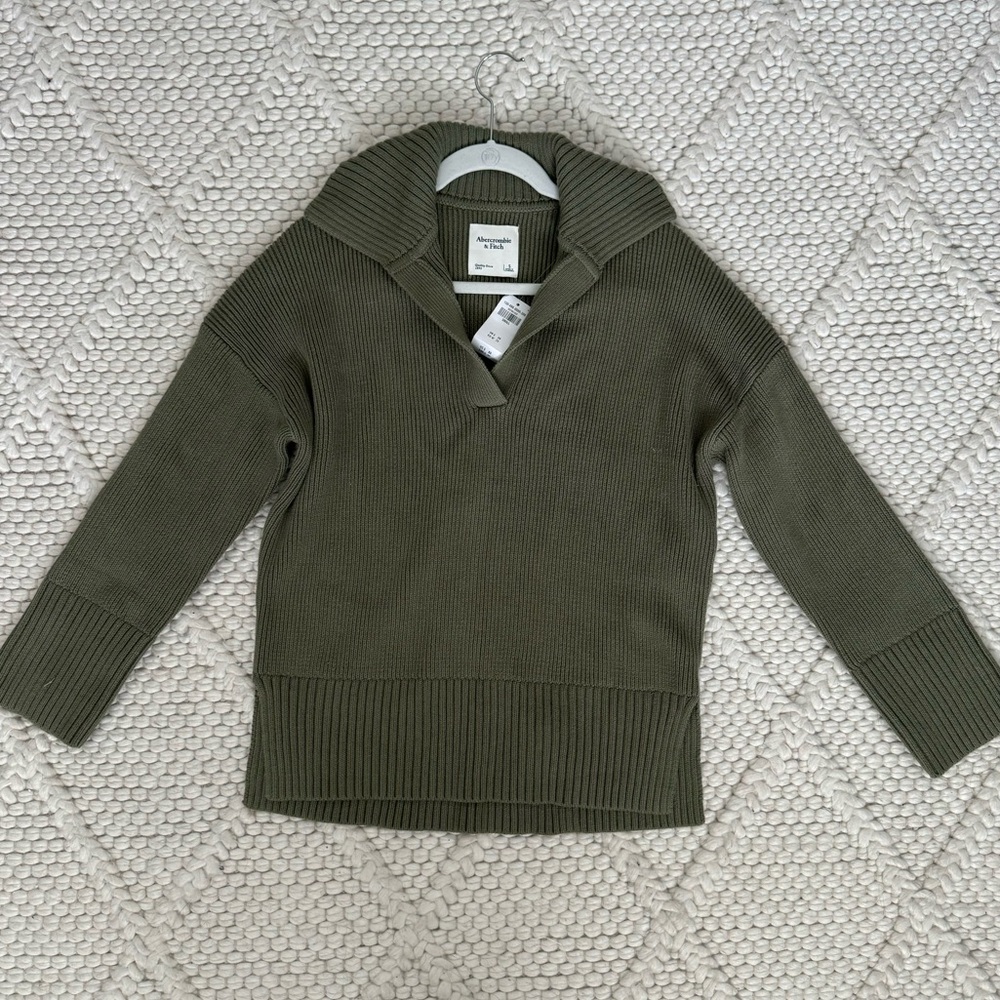 Abercrombie Long-Length Notch-Neck Sweater - NWT - Picture 5 of 7